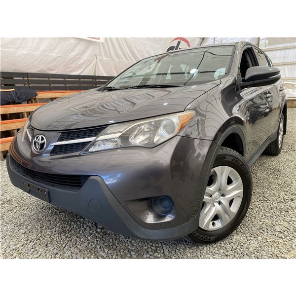 2014 TOYOTA RAV 4, GREY, 246806 KMS, FOUR WHEEL DRIVE. - D132518