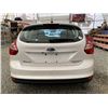 Image 17 : 2014 FORD FOCUS, WHITE, 127010 KMS, FRONT WHEEL DRIVE. - D314914
