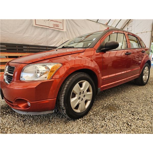 2008 DODGE CALIBER, ORANGE, 133042 KMS, FRONT WHEEL DRIVE. - J702038