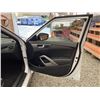 Image 37 : 2017 HYUNDAI VELOSTER, WHITE, 91450 KMS, FRONT WHEEL DRIVE. REPO UNIT. - J305881