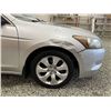Image 25 : 2009 HONDA ACCORD, SILVER, 254561 KMS, FRONT WHEEL DRIVE. - P802997