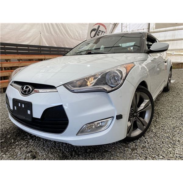 2013 HYUNDAI VELOSTER, WHITE, 127641 KMS, FRONT WHEEL DRIVE. - D097162