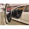 Image 26 : 2006 MAZDA 6, WHITE, 105448 TMU MILES , FRONT WHEEL DRIVE. - D104293