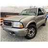 Image 1 : 2000 GMC JIMMY, GOLD, 269964 KMS, 4X4. - B279055