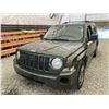 Image 3 : 2009 JEEP PATRIOT, GREEN, 221775 KMS, FOUR WHEEL DRIVE. - D134921