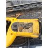 Image 2 : 703 -- DEWALT DWE304