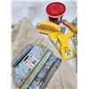 Image 2 : 711 -- PAINT + PLASTER LOT
