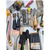 Image 3 : 711 -- PAINT + PLASTER LOT