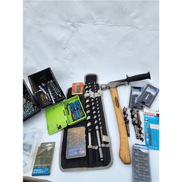 713 -- MISCELLANEOUS WORKSHOP ITEMS + XL DRILL BITS