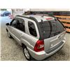 Image 22 : 2010 KIA SPORTAGE, SILVER, 221586 KMS, FOUR WHEEL DRIVE. - D665169