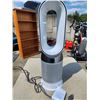 Image 1 : 732 -- DYSON FAN