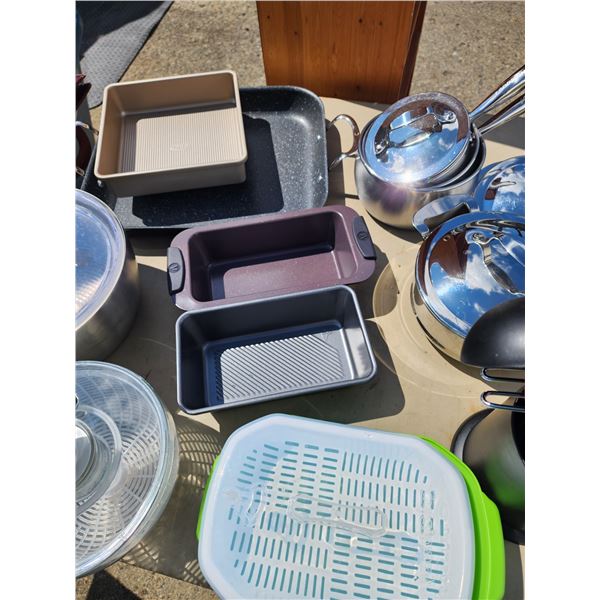 749 -- KITCHEN MEGA LOT