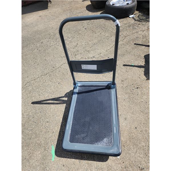 752 -- HAND TRUCK