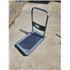 Image 2 : 752 -- HAND TRUCK