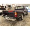 Image 14 : 1998 TOYOTA TACOMA, BLUE, 199780 KMS, REAR WHEEL DRIVE. - D032912