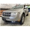 Image 2 : 2008 LINCOLN MKX, SILVER, 250061 KMS, ALL WHEEL DRIVE. NO RESERVE - DJ08807