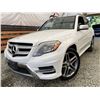 Image 1 : 2015 MERCEDES GLK 350 4 MATIC, WHITE, 188598 KMS, ALL WHEEL DRIVE. - D350795