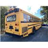 Image 2 : 2006 THOMAS SCHOOL BUS, YELLOW, 468169 KMS, REAR WHEEL DRIVE. - D269385