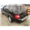 Image 21 : 2006 FORD FREESTYLE, BLACK, TMU KMS, ALL WHEEL DRIVE. - BA43837
