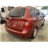 Image 14 : 2007 KIA RONDO, RED, 124323 KMS, FRONT WHEEL DRIVE. - B098089