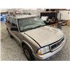 Image 10 : 2000 GMC JIMMY, GOLD, 269964 KMS, 4X4. - B279055
