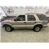 Image 23 : 2000 GMC JIMMY, GOLD, 269964 KMS, 4X4. - B279055