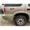 Image 27 : 2000 GMC JIMMY, GOLD, 269964 KMS, 4X4. - B279055