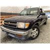Image 1 : 1998 TOYOTA TACOMA, BLUE, 199780 KMS, REAR WHEEL DRIVE. - D032912