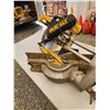 Image 1 : 801 -- DEWALT DW708 12" SLIDING COMPOUND MITER SAW