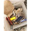 Image 3 : 802 -- NAILS AND MISCELLANEOUS
