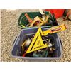 Image 3 : 820 -- TOTES N TOOLS