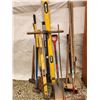 Image 1 : 828 -- TOOLS