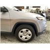 Image 25 : 2015 JEEP CHEROKEE, SILVER, 172185 KMS, 4X4. - D698572