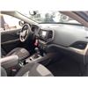 Image 38 : 2015 JEEP CHEROKEE, SILVER, 172185 KMS, 4X4. - D698572