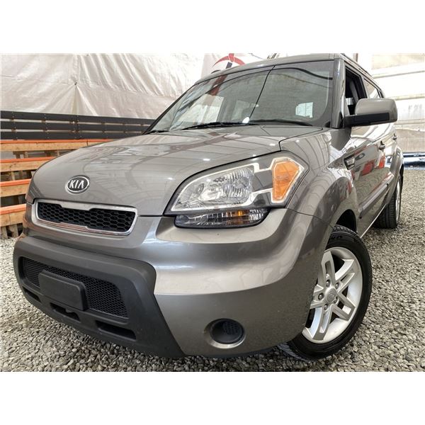 2011 KIA SOUL, GREY, 189582 KMS, FRONT WHEEL DRIVE. - D253803