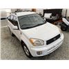 Image 10 : 2001 TOYOTA RAV 4, WHITE, 377699 KMS, ALL WHEEL DRIVE. - B028499
