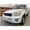 Image 2 : 2001 TOYOTA RAV 4, WHITE, 377699 KMS, ALL WHEEL DRIVE. - B028499