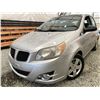 Image 1 : 2009 PONTIAC WAVE, SILVER, 185018 KMS, FRONT WHEEL DRIVE. NO RESERVE. - P133282
