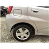 Image 27 : 2009 PONTIAC WAVE, SILVER, 185018 KMS, FRONT WHEEL DRIVE. NO RESERVE. - P133282