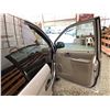 Image 37 : 2002 DODGE CARAVAN, GREY, 183321 KMS, FRONT WHEEL DRIVE. - P598517