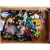 Image 2 : 829 -- ACTION FIGURES