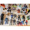 Image 1 : 833 -- LOTS OF FIGURINES!