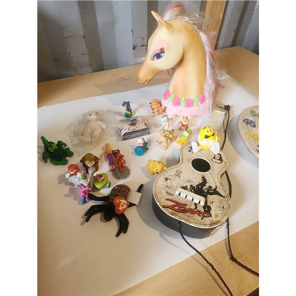 835 -- TOYS TOYS TOYS