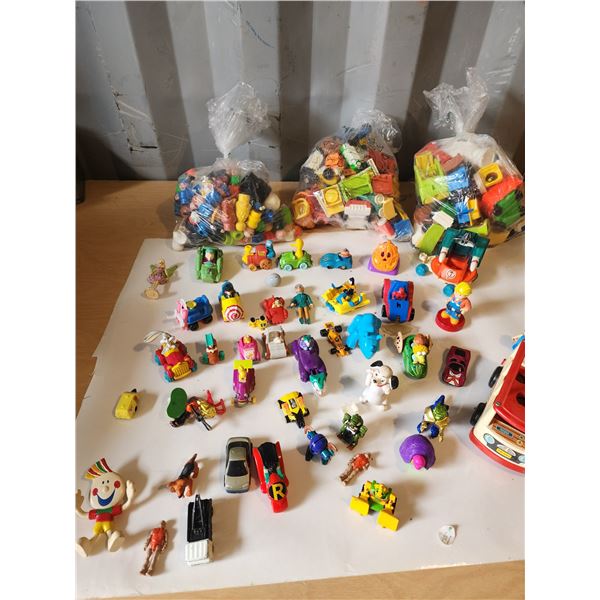 838 - FISHER PRICE LOT
