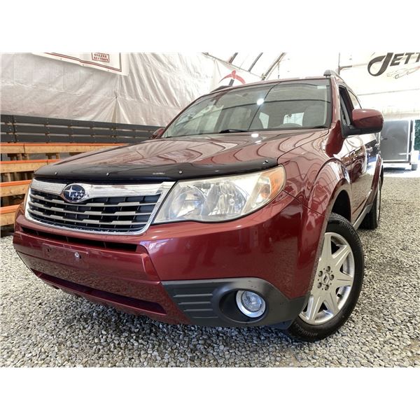 2010 SUBARU FORESTER, RED, 155403 MILES, NO RESERVE - D771687