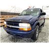 Image 2 : 2005 CHEVROLET BLAZER, BLUE, 73262 KMS, 4X4. NO RESERVE - D108550