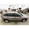 Image 13 : 2015 JEEP CHEROKEE, SILVER, 172185 KMS, 4X4. - D698572