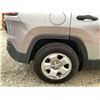 Image 27 : 2015 JEEP CHEROKEE, SILVER, 172185 KMS, 4X4. - D698572