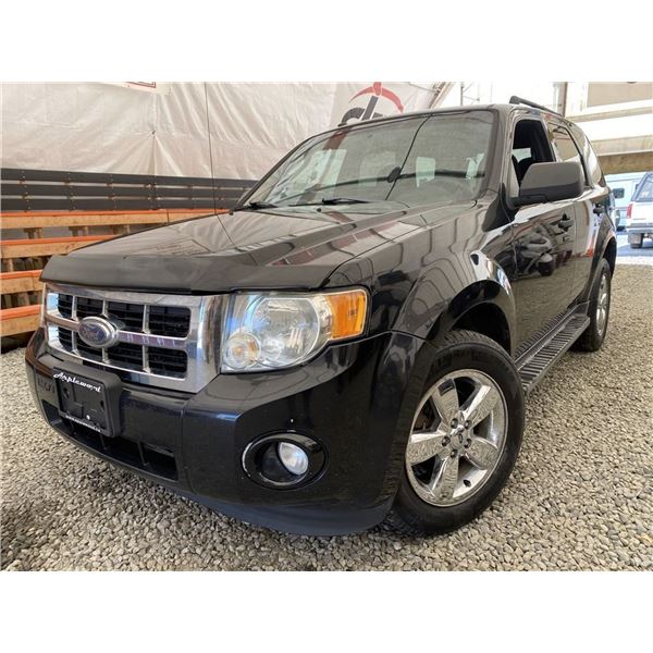 2009 FORD ESCAPE XLG, BLACK, 266256 KMS, FOUR WHEEL DRIVE. - DB07322