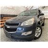 Image 1 : 2011 CHEVROLET TRAVERSE, GREY, 215959 KMS, FRONT WHEEL DRIVE. - D261950